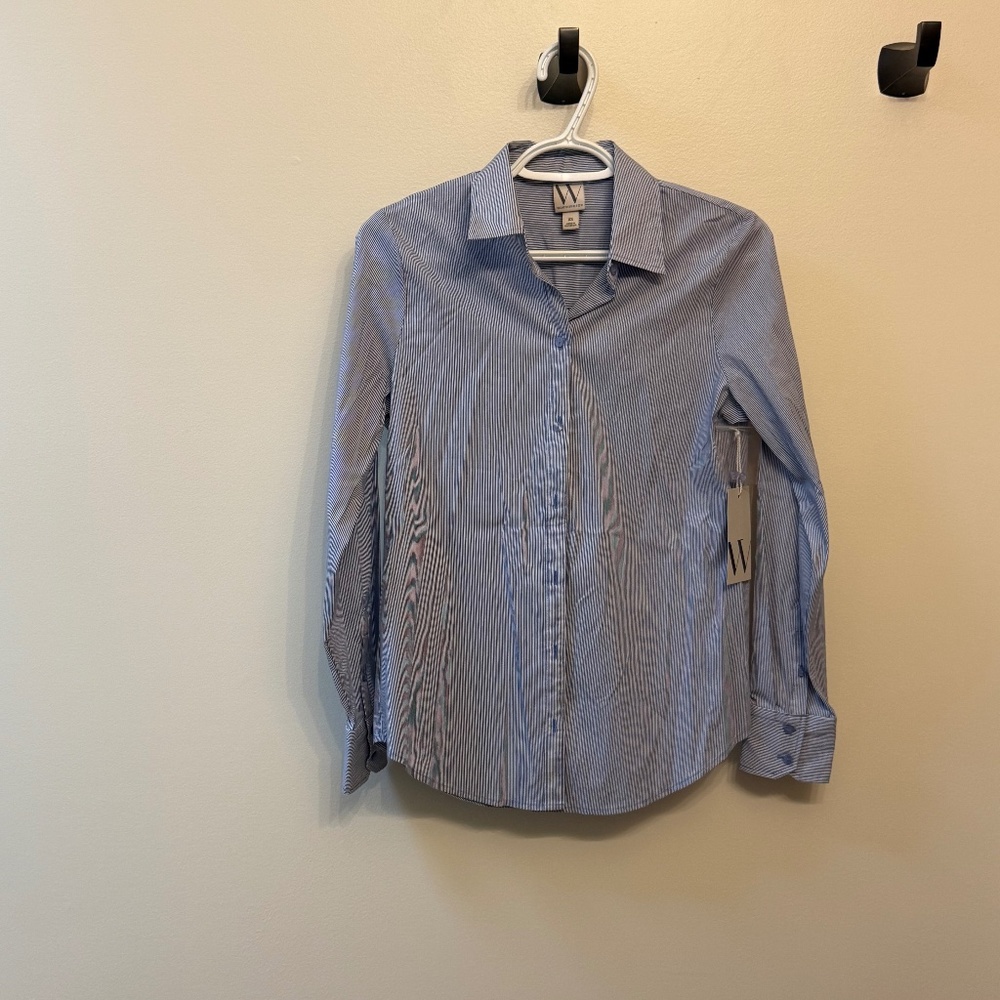 Worthington Blue and White Stripped Button Down Shirt